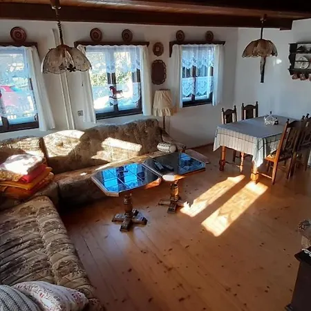 Chalupa Vrsovka Holiday home *